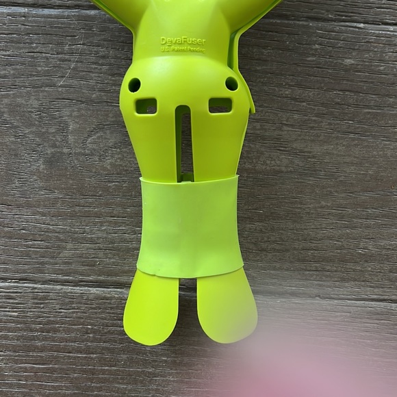 DevaCurl DEVAFUSER Universal Diffuser For All Curls - Picture 7 of 11